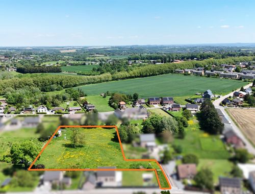                                         Bouwgrond te koop in Saint-Georges-sur-Meuse, € 220.000
