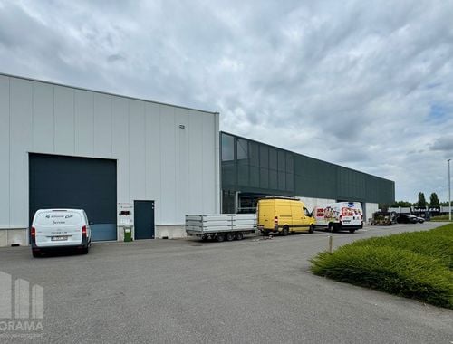                                         Bedrijfsgebouw te huur in Aartselaar, € 2.920
