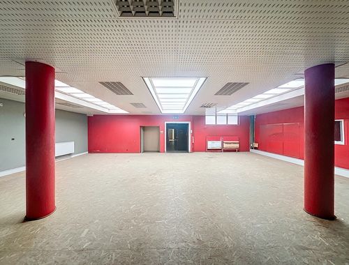                                         Bureaux à vendre à Liège, € 139.000
