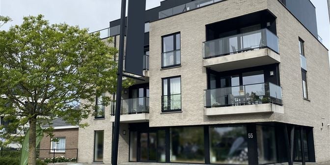 Bedrijfsvastgoed te huur in Dorp-Oost 55, 9080 Lochristi