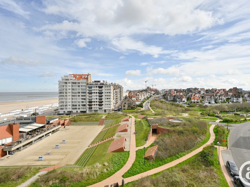 Garage te koop in ,
                    8300 Knokke