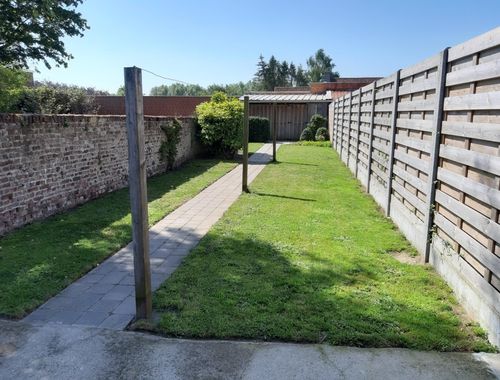                                         Rijwoning te koop in Oedelem, € 225.000
