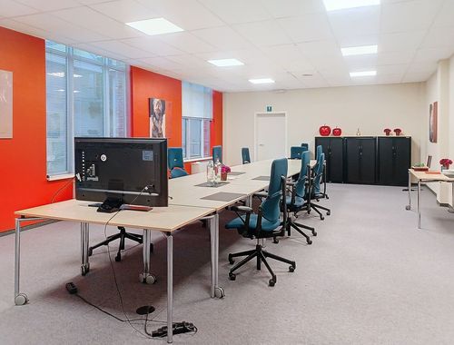                                         Bureaux à louer à Gentbrugge, € 6.018

