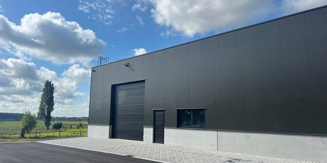 Bedrijfsvastgoed te koop in Deinsesteenweg 121 bus U8, 8700 Tielt