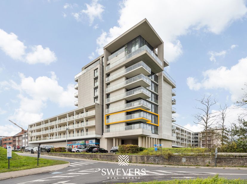 Appartement te koop in Oeverstraat 7 bus 2.16,
                    3500 Hasselt