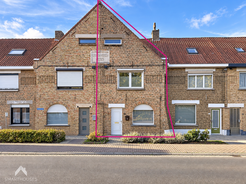 Maison à vendre à Mandeldreef 53,
                    8800 Roeselare