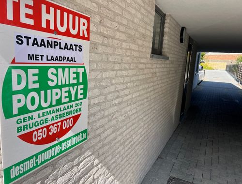                                         Staanplaats te huur in Sint-Andries, € 60
