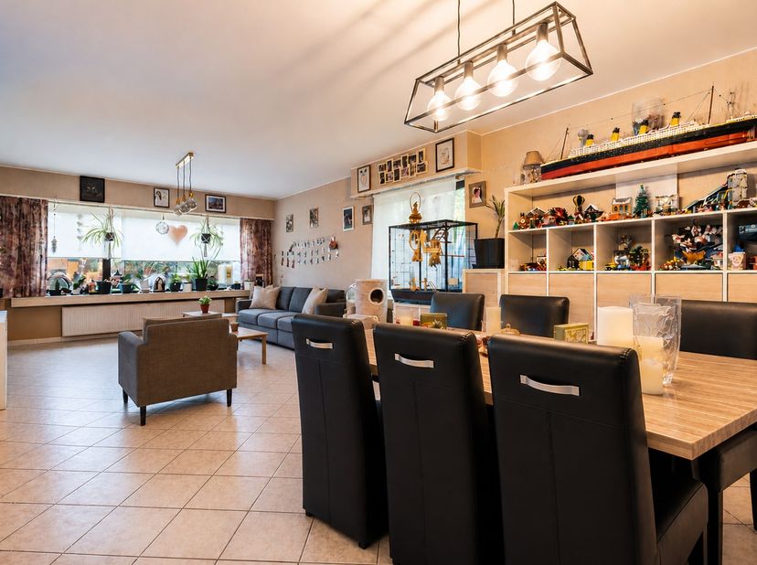 Appartement te koop in Miksebeekstraat 46 bus 0001,
                    2930 Brasschaat
