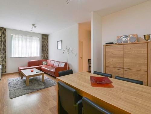                                         Appartement te huur in Elsene, € 1.050
