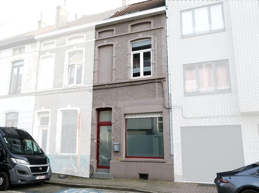 Ideale projectwoning op een uiterst goede locatie in het centrum van Zottegem. De woning omvat op het gelijkvloers een voorplaats, een eetplaats, een