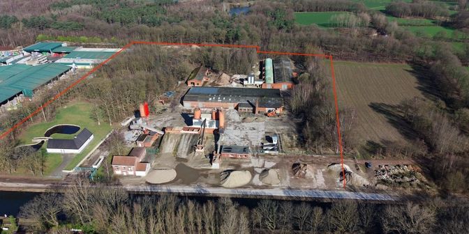 Bedrijfsvastgoed over te nemen in Steenbakkersdam 48, 2340 Beerse
