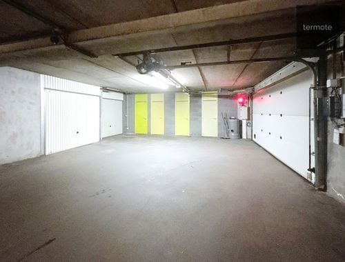                                        Garage te koop in Waregem, € 32.000
