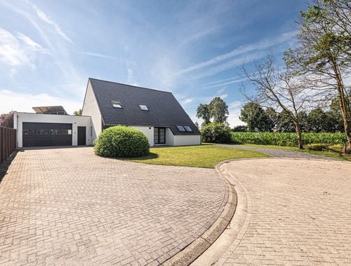                                        Maison à vendre à Ravels, € 565.000

