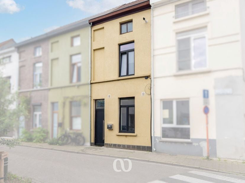 INSCRIVEZ-VOUS POUR LA PREMIÈRE VISITE DU LUNDI 14 SEPTEMBRE VIA NOTRE SITE WEB<br />
<br />
Vous cherchez une maison entièrement rénovée avec un labe