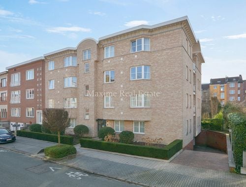                                         Appartement te huur in Sint-Pieters-Woluwe, € 2.550
