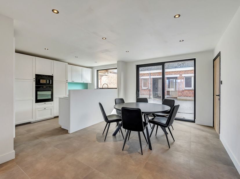 Huis te koop in Marebeekstraat 36,
                    9620 Zottegem