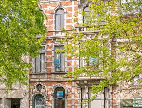                                         Maison bourgeoise à vendre à Renaix, € 695.000
