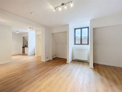                                         Appartement te huur in Brussel, € 1.125
