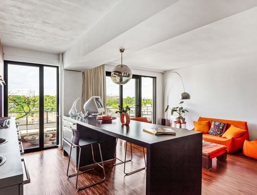                                         Appartement te koop in Berchem, € 299.000
