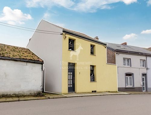                                         Maison à vendre à Roux, € 139.999
