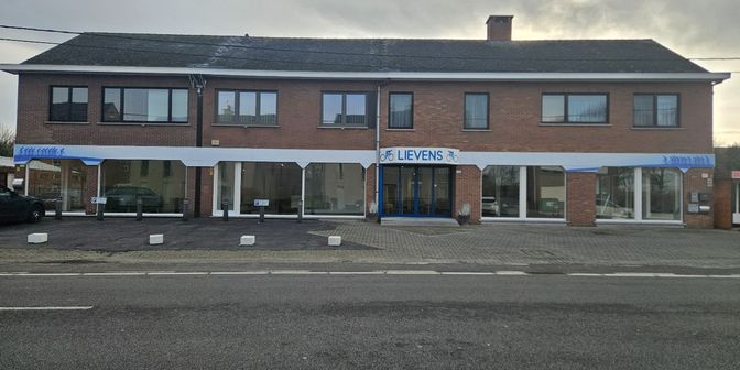 Bedrijfsvastgoed te huur in Larumseweg 124, 2440 Geel