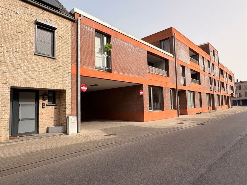 Appartement à louer
                    à 9200 Sint-Gillis-Bij-Dendermonde