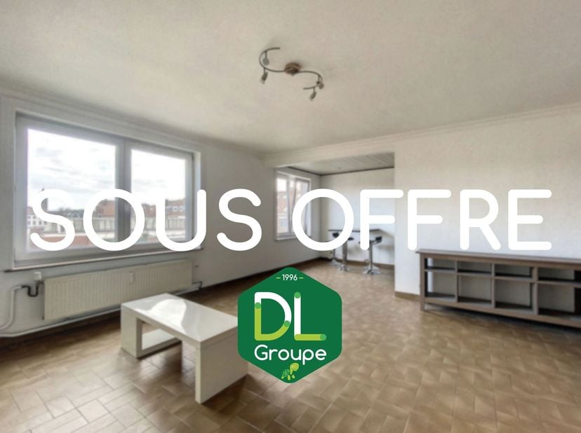 Charmante studio in het stadscentrum – Op enkele stappen van de Grand Place!<br />
Gelegen op de 3e verdieping van een beveiligde en rustige resident