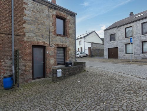                                         Woning te koop in Treignes, € 108.000
