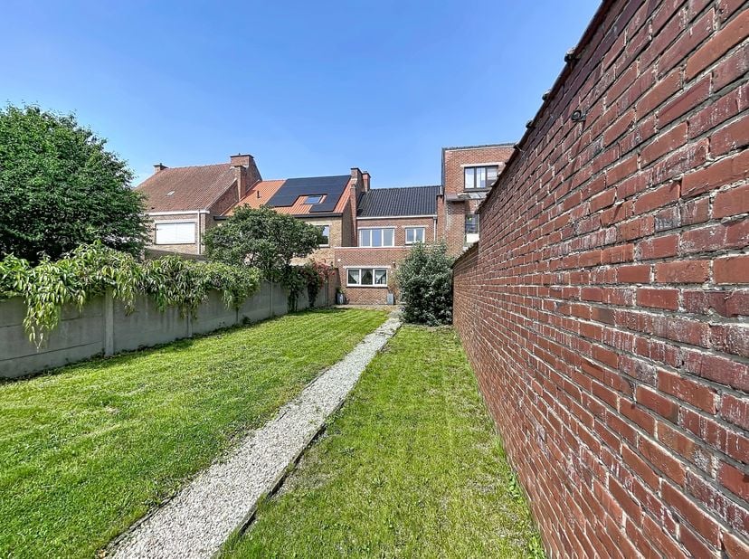 Situation<br />
Emplacement de choix au centre d'Audenarde<br />
Cette charmante maison bénéficie d'un emplacement exceptionnel au cœur d'Audenarde. L