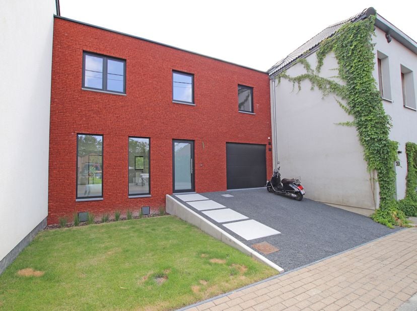 Huis te huur in Beekstraat 51A,
                    3040 Neerijse