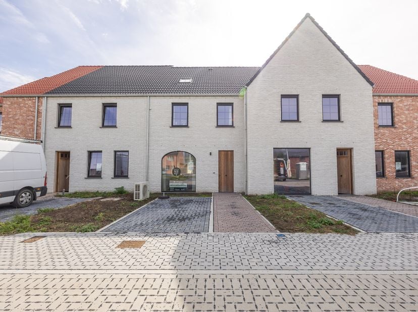 Huis te koop in Leffingestraat 15 bus 113,
                    8432 Leffinge