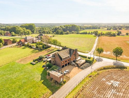                             Gemengd gebruik te koop in Parike
