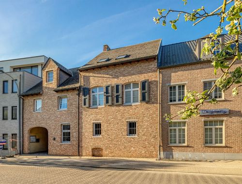                                         Woning te koop in Beerzel, € 795.000
