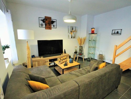                                         Appartement te huur in Pry, € 650
