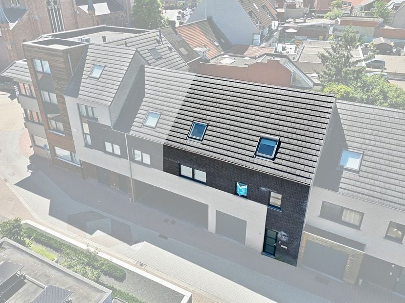 Lichtervelde - Recente bel-etage met 3 slaapkamers, ruim terras en staanplaats<br />
<br />
Deze bel-etagewoning is gelegen aan de pastorietuin en in