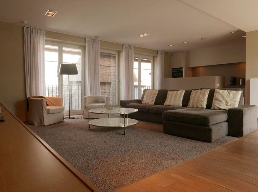 Maison à louer
                    à 8000 Brugge