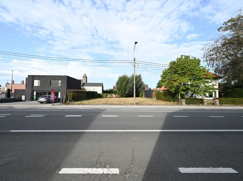 Grond te koop in Bruggesteenweg 85,
                    8760 Meulebeke