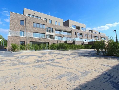                                         Staanplaats te koop in Zwijnaarde, € 7.500
