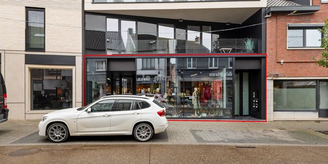 Bedrijfsvastgoed te koop in Neerstraat 15 bus 1, 3980 Tessenderlo