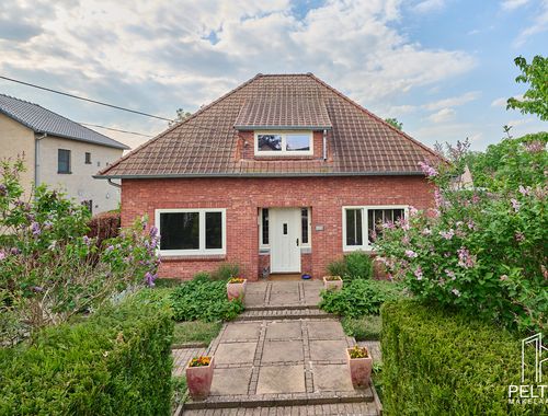                                         Maison à vendre à Overpelt, € 360.000
