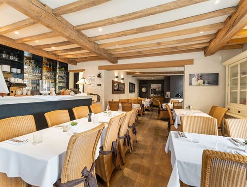                                        Usage mixte à vendre à Oeselgem, € 465.000
