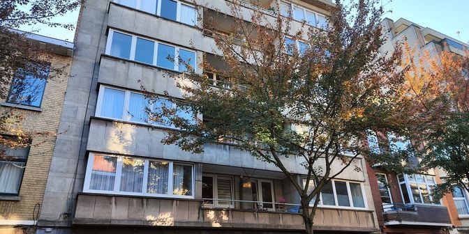 Garage à louer à Avenue Chazal 151, 1030 Schaerbeek