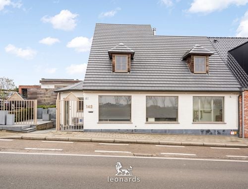                                         Maison à vendre à Bellegem, € 349.000
