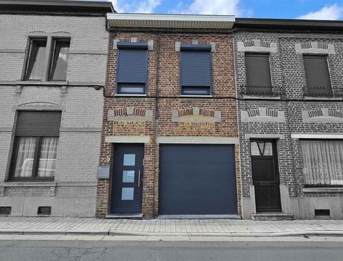                                         Eengezinswoning te koop in Flénu, € 175.000
