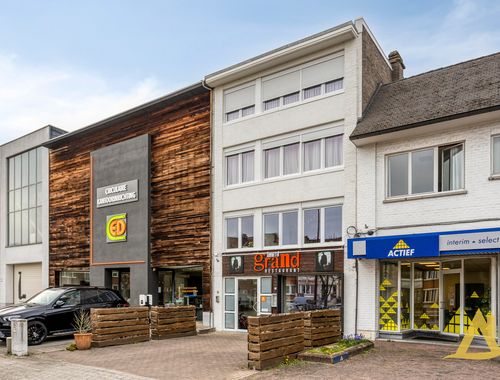                                         Handelspand met woonst te koop in Diest, € 275.000
