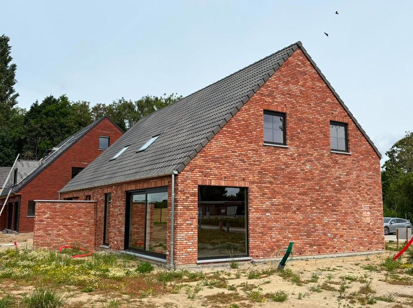 Grond te koop
                    in 8851 Koolskamp