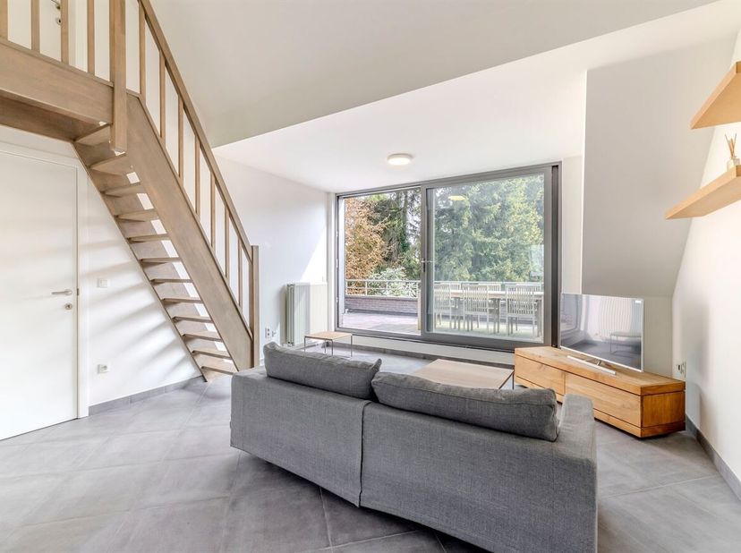 Designappartement met uitzonderlijk Zonneterras van 30m²  en Garage in Centrum Geel<br />
In het centrum van Geel bevindt zich dit lichtrijke, archite