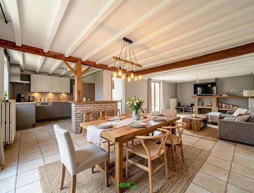                                         Andere te koop in Celles, € 250.000
