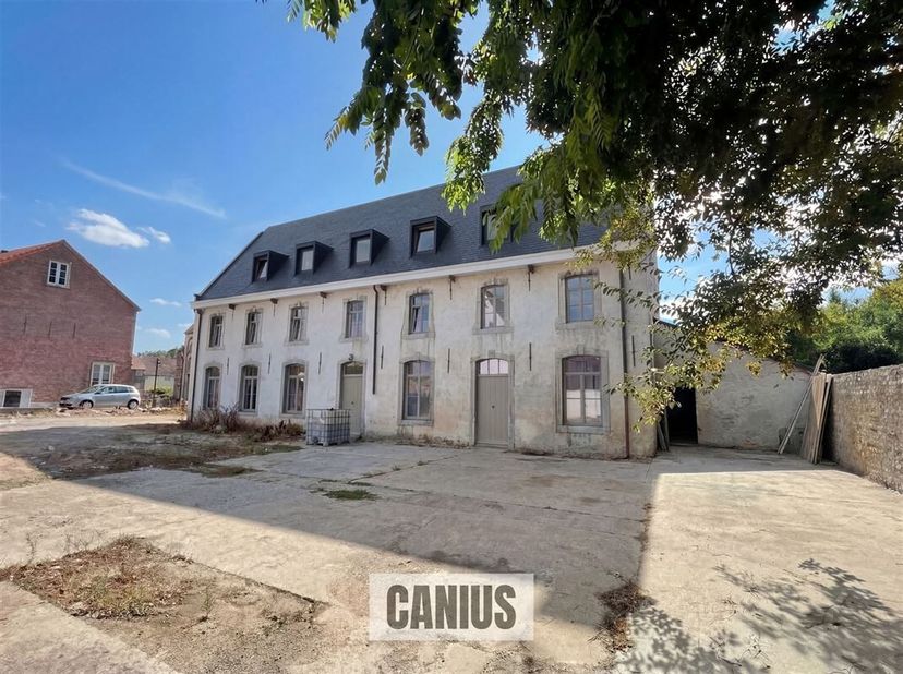 Rust &amp; natuur nabij het stadscentrum<br />
Aan de stadsrand van Sint-Truiden treffen wij op het pittoreske Begijnhof de site T Godshuis aan. Het betre