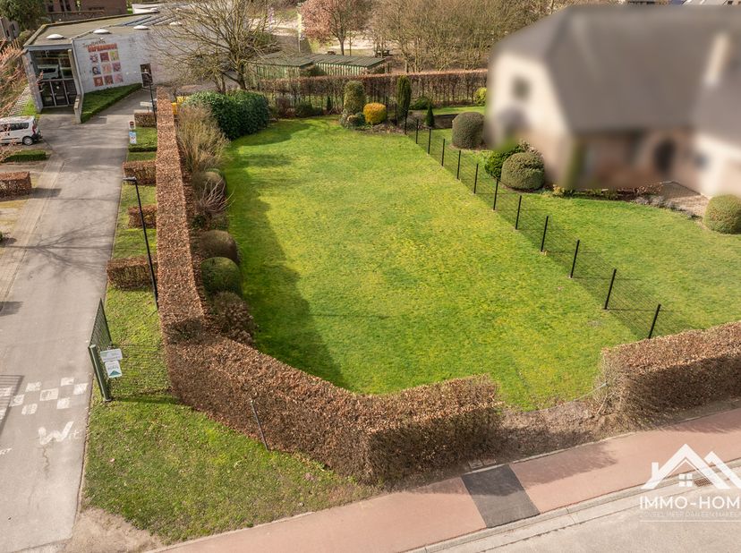 Grond te koop in koning albertlaan 29,
                    9080 Lochristi